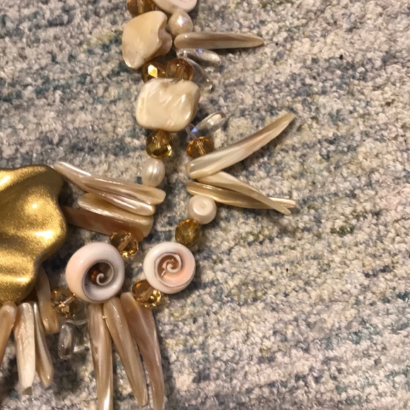 💥PRICE DROP💥Shell Necklace - Picture 6 of 7